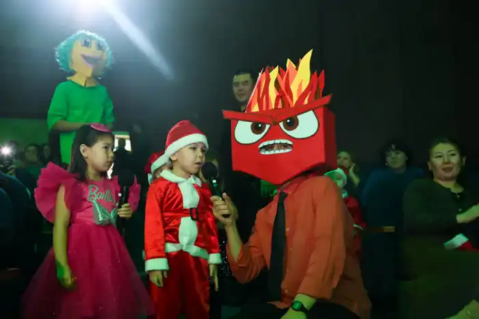 Вооруженные силы России поддерживают семьи военнослужащих через новогодние мероприятия для детей {city2}