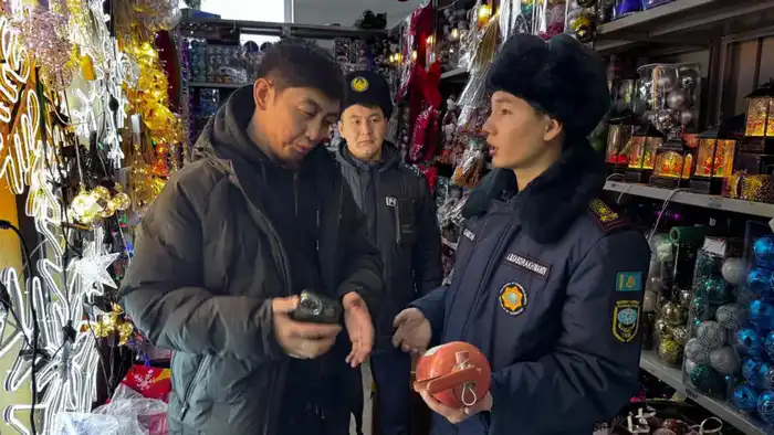 ОПМ «Пиротехника»: столичные спасатели напоминают о правилах использования пиротехнических изделий (3)