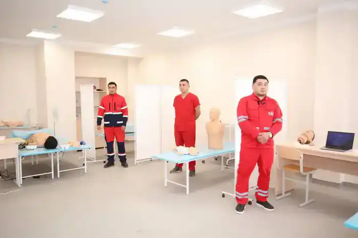 Служба скорой помощи Мангистауской области пополнилась 32 новыми автомобилями (8)