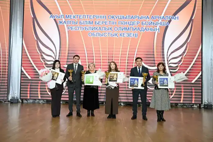 Около 300 школьников из сёл Карагандинской области получили право участвовать в республиканской предметной олимпиаде (7)