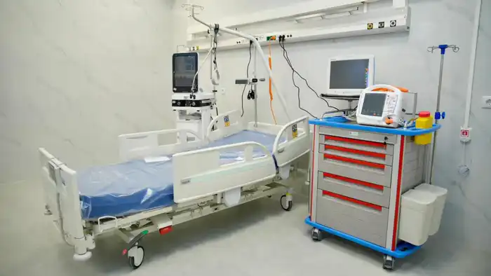 Медицинская сеть протянула руку помощи: +1 млн уязвимых граждан обретут поддержку с 2026 года {city2}