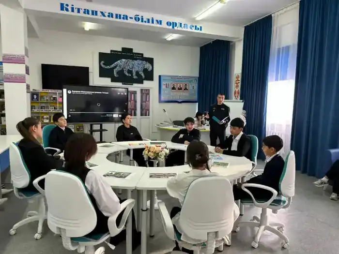 Вдохновение от героев: военнослужащие военной полиции делятся мужеством с будущим поколениям {city2}