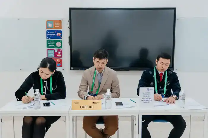 Республиканский дебатный турнир в Атырау развитие лидерских компетенций {city2}