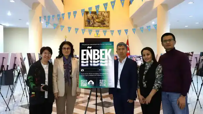 ГОД РАБОЧИХ ПРОФЕССИЙ: В УНИВЕРСИТЕТЕ АХМЕТА ЯСАВИ ПРОШЛА ИННОВАЦИОННАЯ НАУЧНО-ТЕХНОЛОГИЧЕСКАЯ СЕССИЯ (8)