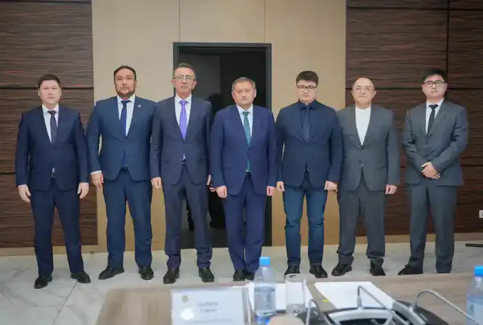 ПОДДЕРЖКА НАУКИ И ОБРАЗОВАНИЯ: ПОПЕЧИТЕЛЬСКИЙ СОВЕТ НОВОГО ЭНДАУМЕНТ-ФОНДА ПРОВЕЛ ПЕРВОЕ ЗАСЕДАНИЕ (8)