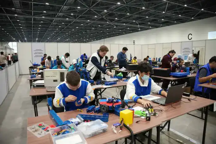 Команда Восточно-Казахстанской области на чемпионате WorldSkills Kazakhstan-2025 {city2}