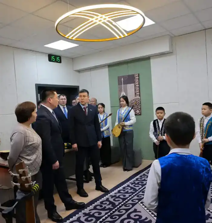 Дом культуры им. Шамши Калдаякова открыли в селе Жетекши (9)