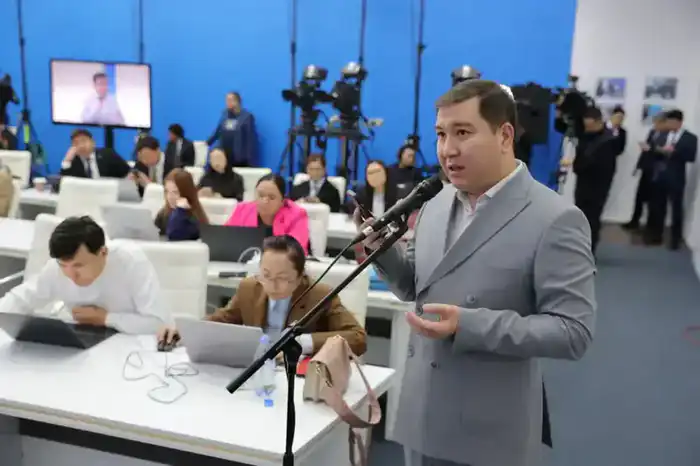 Жамбылская область делает шаги к улучшению системы защиты детей через строительство школ и медицинских учреждений {city2}