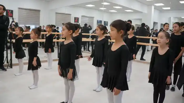 Музыкальную школу на 300 мест открыли в Туркестанской области на возвращенные активы (5)