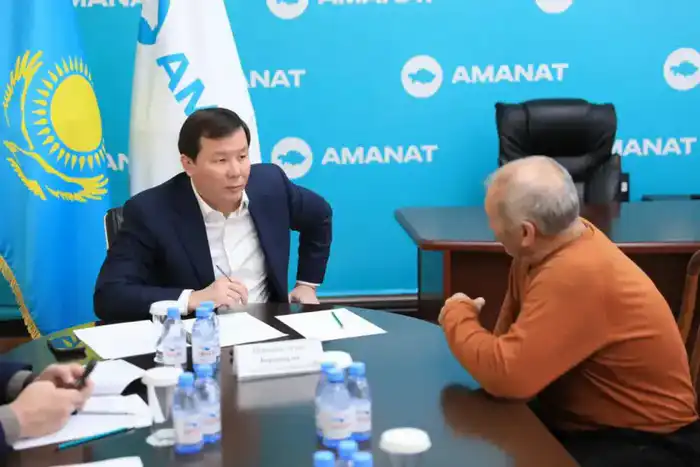 На прием к акиму области обратилось 15 актюбинцев (5)