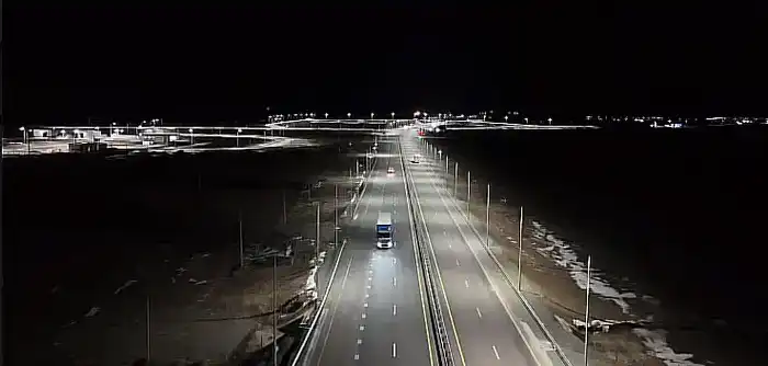 14 комплектов световых лазеров установили на участке автодороги Караганда – Балхаш (5)