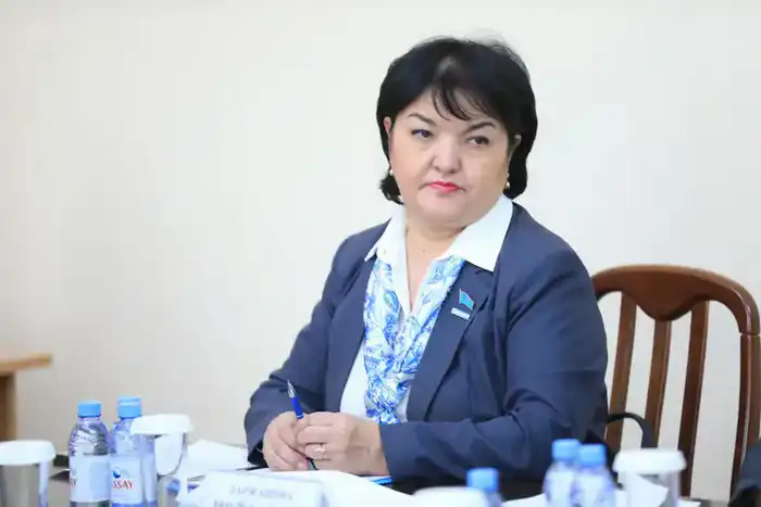 Прием граждан акимом области Асхат Шахаровым {city2}