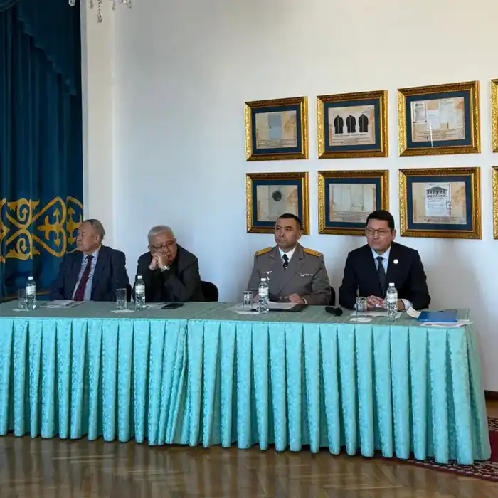 В Алматы представили подлинные документы, связанные с жизнью и деятельностью Бауыржана Момышулы (7)