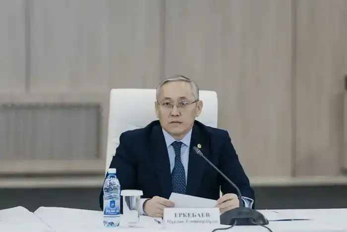 Атырау: форум против коррупции или просто разговор? {city2}