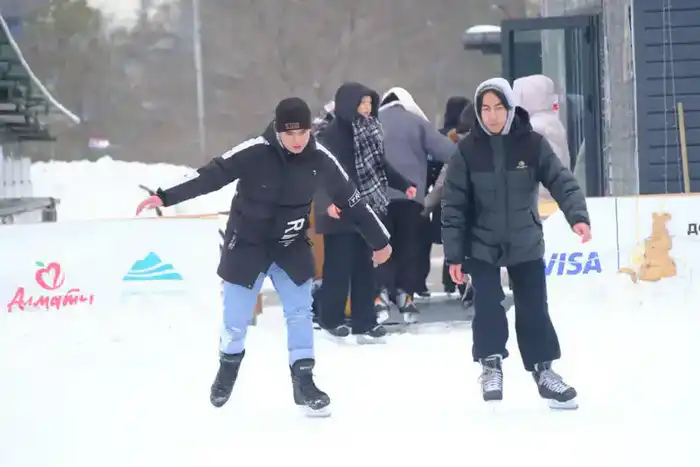 В Алматы для горожан работают 11 бесплатных ледовых катков (2)