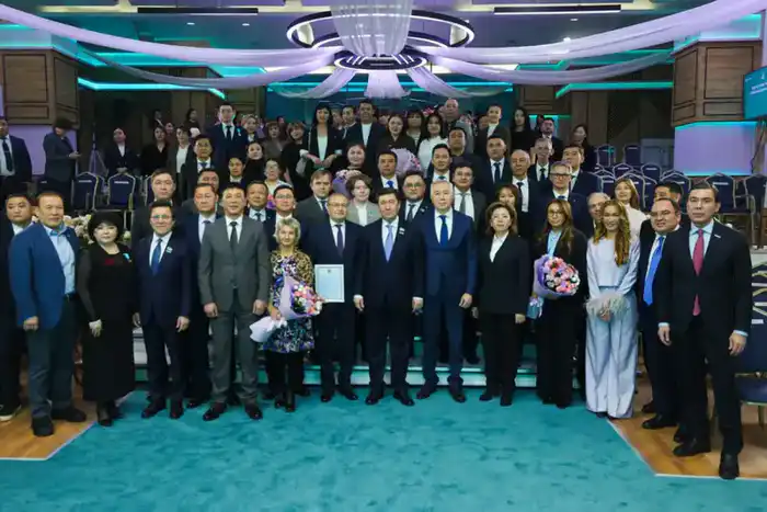 «Қарызсыз қоғам»: Кызылординская команда в числе лучших (3)