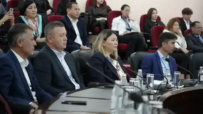 Международный симпозиум «Философия Великой степи и правовая культура» в Туркестане объединил более 300 участников (10)