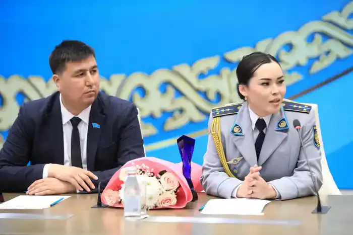 Молодым и талантливым актюбинцам вручили премию «Ақберен» (7)