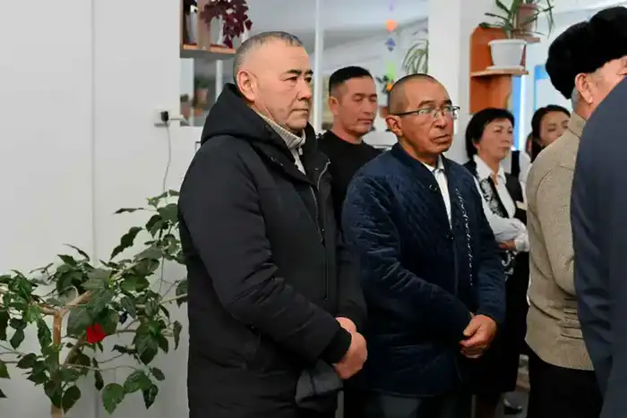 Актуальные проблемы села Тарбагатай будут решаться поэтапно (4)