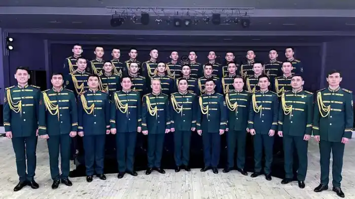 Ефрейтор Александр Нетесов из Национальной гвардии МВД РК исполнил песню "Анашым" на казахском языке, получив широкое признание в социальных сетях. {city2}