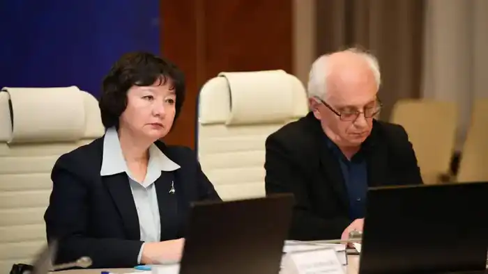 В ВКО состоялось заключительное в этом году заседание областной комиссии по делам женщин (2)