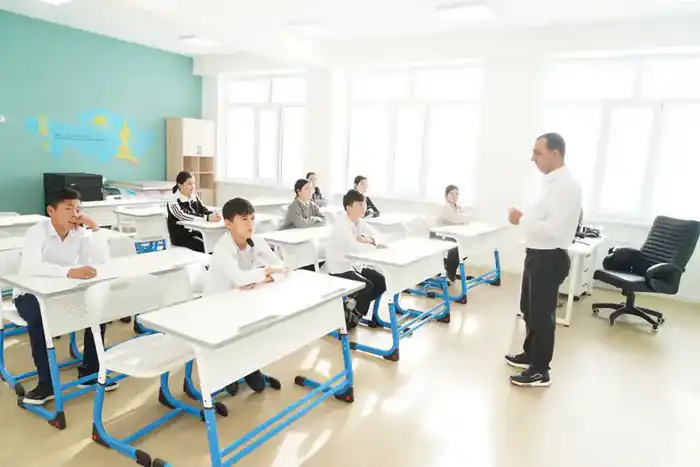 Открытие новой школы на 1500 мест в Атакенте: шаг к улучшению образовательной инфраструктуры в Туркестанской области {city2}