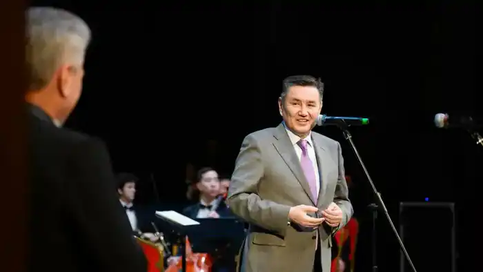 Концерт Вячеслава Ткача в ВКО: укрепление культурных традиций и музыкального образования региона {city2}