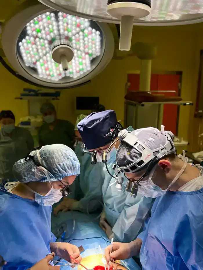 МИНЗДРАВ НАЗВАЛ ТОП-10 САМЫХ СЛОЖНЫХ И ДОРОГОСТОЯЩИХ ОПЕРАЦИЙ ЗА СЧЕТ ОСМС (4)