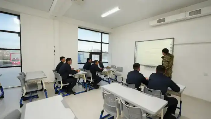 Глава МЧС ознакомился с модернизацией пожарной части в Шымкенте (6)