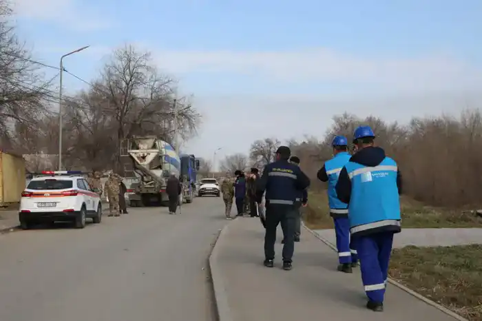 В Алматы продолжается газификация домов социально уязвимых жителей города (2)