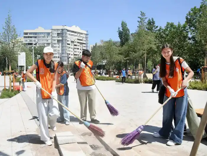 В Алматы завершились более 500 экологических мероприятий с участием свыше 570 тыс. молодых людей {city2}