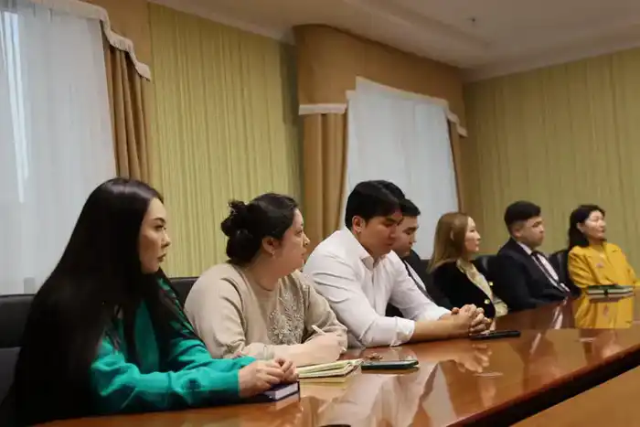 Семинар в Казахстане: формирование этичной и безопасной среды на государственной службе {city2}