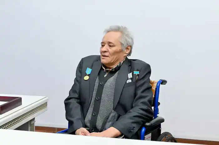 Аким области провел прием жителей Аягозского района по личным вопросам (7)