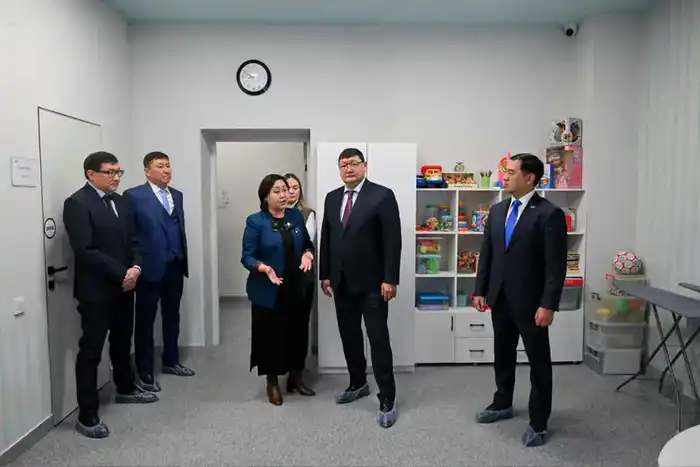 Аким области посетил реабилитационный центр для детей с аутизмом (6)