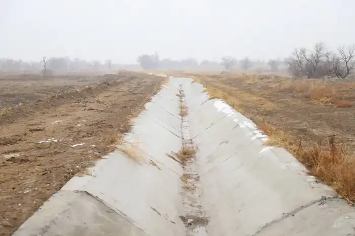 Механизированная очистка Фурмановского обводного канала в Жамбылской области: новый этап улучшения водоснабжения для Созакского района {city2}