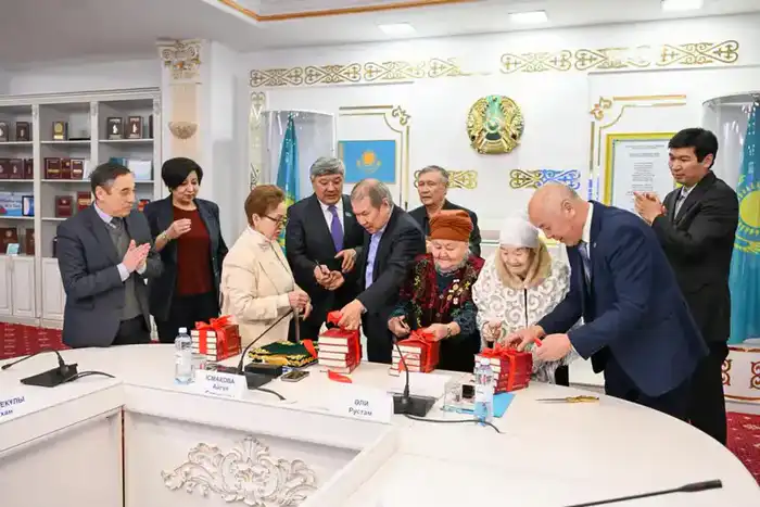 Состоялась презентация четырёхтомного собрания сочинений писателя Жумабая Шаштайулы (3)