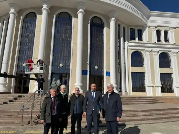 В Актау состоялась встреча по разъяснению норм жилищного законодательства (7)