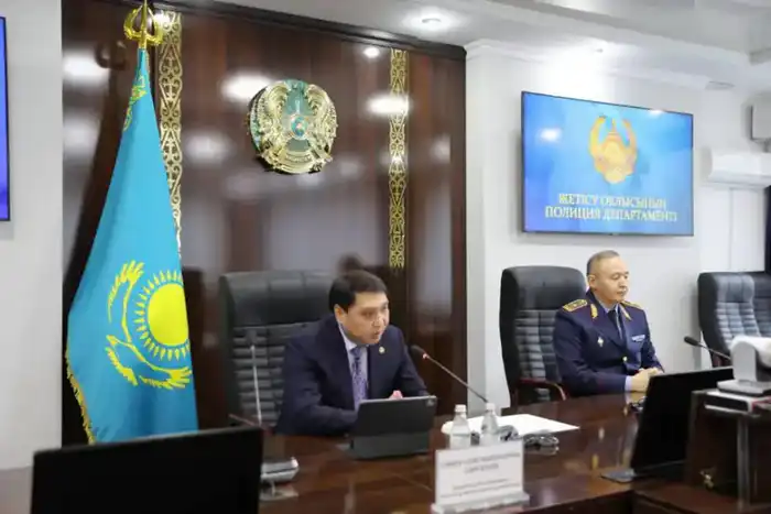 Цифровизация полиции в Казахстане: международный опыт и оценка эффективности новых технологий в обеспечении безопасности {city2}