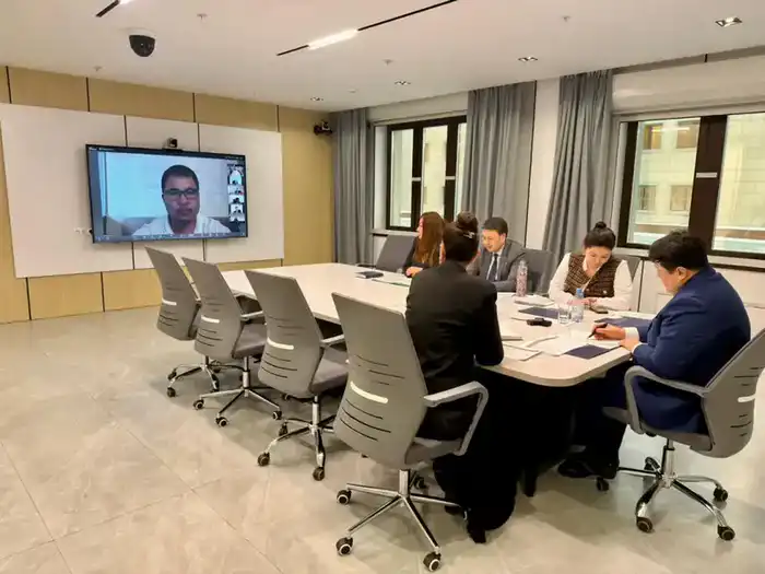 Вице-министр юстиции Даниель Ваисов провёл приём граждан. (2)