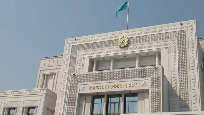 Конституционный Суд подтвердил возможность расторжения договора в судебном порядке {city2}