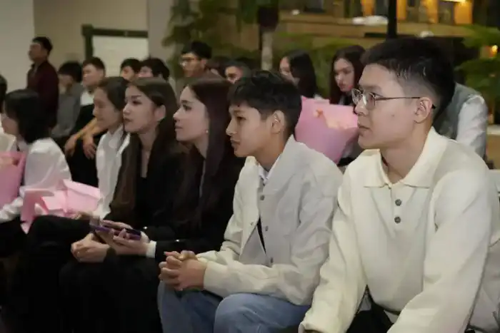 Год рабочих профессий: итоги проекта «Үздiк» подвели в Астане {city2}