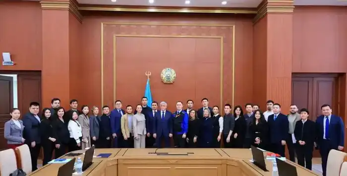 Совет по делам молодёжи Карагандинской области подводит итоги года: жильё, волонтёрство и новые проекты {city2}