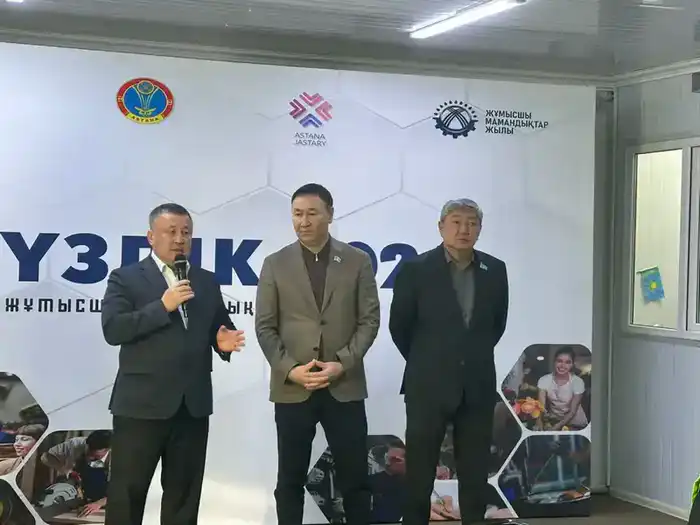 Год рабочих профессий: лучших водителя техники и механизатора определяли в Астане (2)