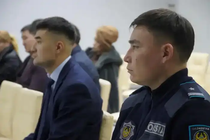 Обсуждение мер безопасности в увеселительных заведениях Астаны {city2}