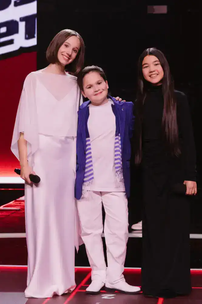 Жасмина Тузелова третье место шоу Голос Дети воспитанница Жас сарбаз {city2}