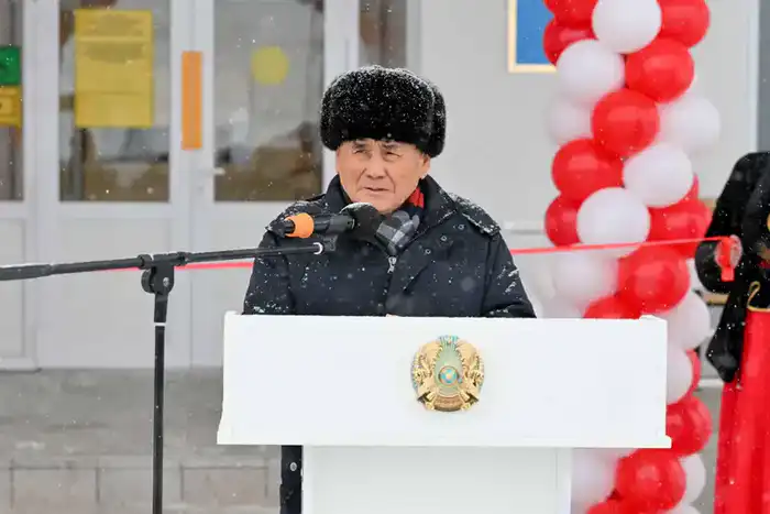 В селе Урджар открылась врачебная амбулатория с дневным стационаром (4)