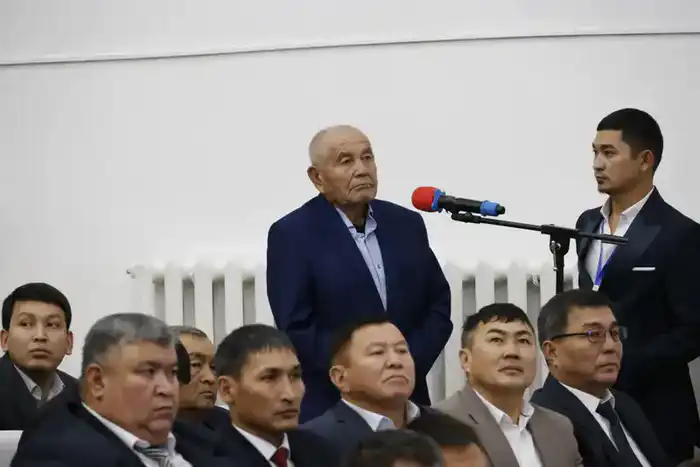 В Аксуском районе по итогам года очередь на жилье сократится на 12% (3)