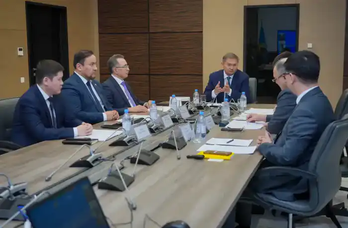 ПОДДЕРЖКА НАУКИ И ОБРАЗОВАНИЯ: ПОПЕЧИТЕЛЬСКИЙ СОВЕТ НОВОГО ЭНДАУМЕНТ-ФОНДА ПРОВЕЛ ПЕРВОЕ ЗАСЕДАНИЕ (9)