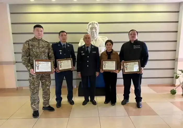 Как готовят сотрудников полиции: школьники из Нуры побывали на экскурсии в Карагандинской академии МВД (3)