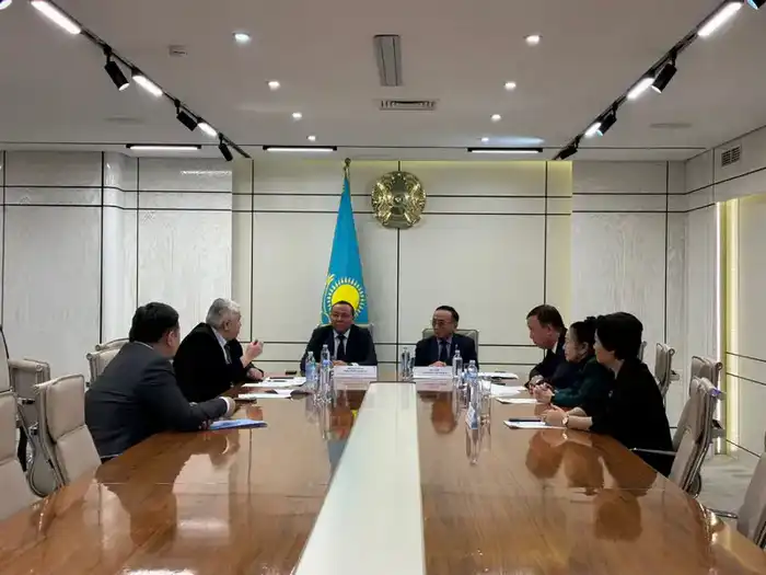 В столице состоялось очередное заседание консультативно-совещательного органа «Совет наставников» (5)